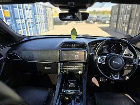 Jaguar F-Pace 2.0 D180 R-sport OY68XKO Black #5