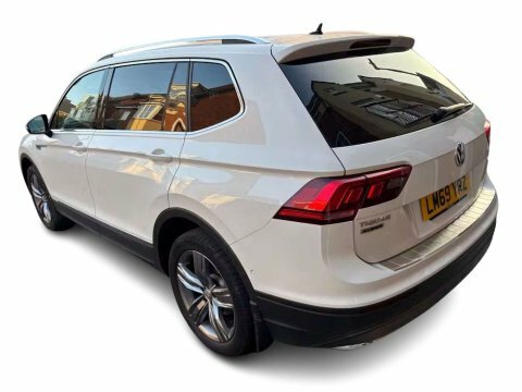 Volkswagen Tiguan Allspace 2.0 Tdi Match LM69YRZ White #4