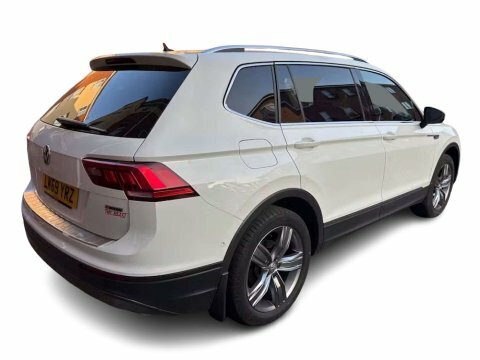 Volkswagen Tiguan Allspace 2.0 Tdi Match LM69YRZ White #3