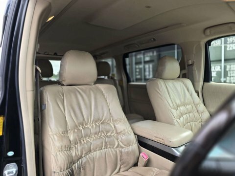 Toyota Alphard Hatchback Grey #20