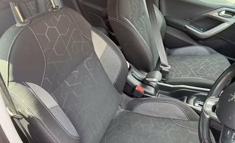 Peugeot 2008 1.2 Puretech Gpf Red #5