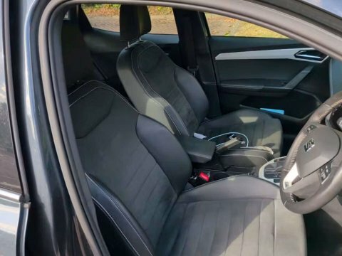 Seat Arona 1.0 Tsi Gpf Grey #5
