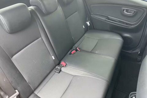 Toyota Yaris 1.5 Vvt-h Excel Grey #6
