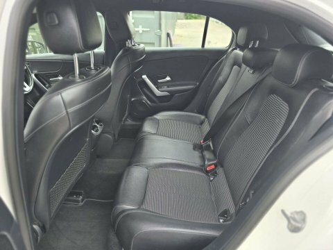 Mercedes-Benz A Class A 200 Amg Line Executive Blue #7