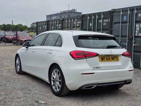Mercedes-Benz A Class A 200 Amg Line Executive Blue #11