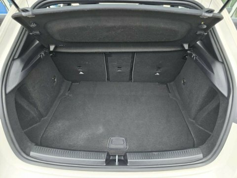 Mercedes-Benz A Class A 200 Amg Line Executive Blue #8