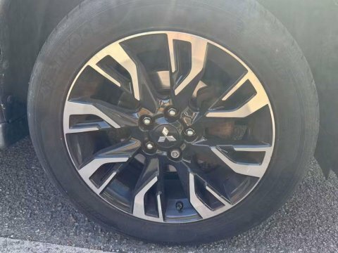 Mitsubishi Outlander Automatic #9