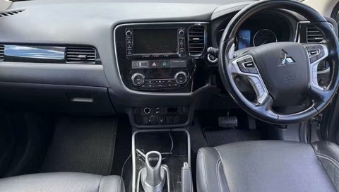 Mitsubishi Outlander Automatic #7