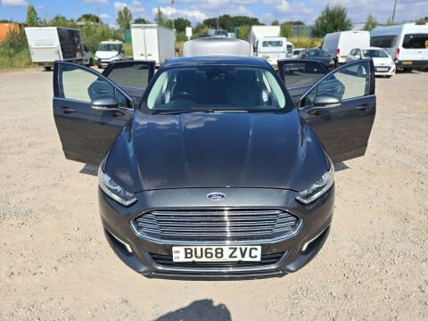 Ford Mondeo Grey #25