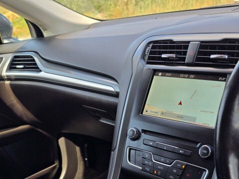 Ford Mondeo Grey #39