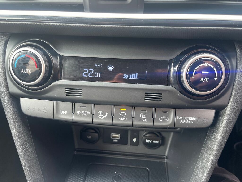 Hyundai Kona Kona Premium Ev Red #26