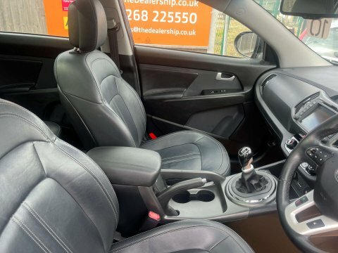 Kia Sportage   #30