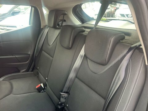 Renault Clio Dynamique Nav White #53
