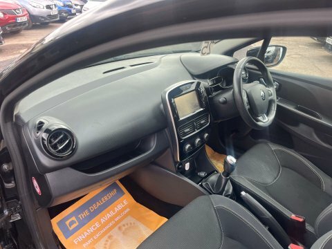 Renault Clio Dynamique Nav White #46