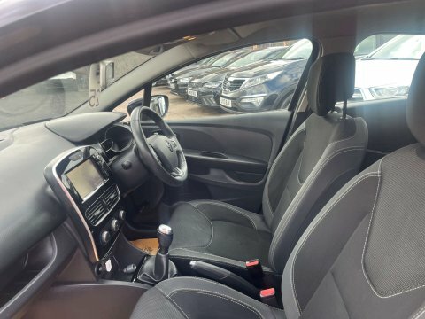Renault Clio Dynamique Nav White #43