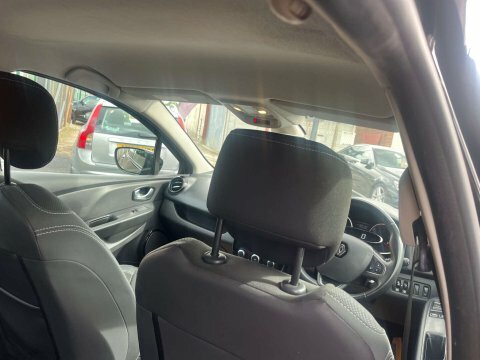 Renault Clio Dynamique Nav White #25