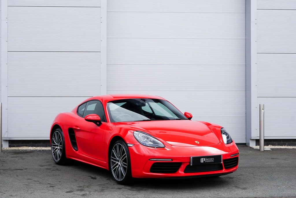 Porsche 718 Cayman 2.0 T Red
