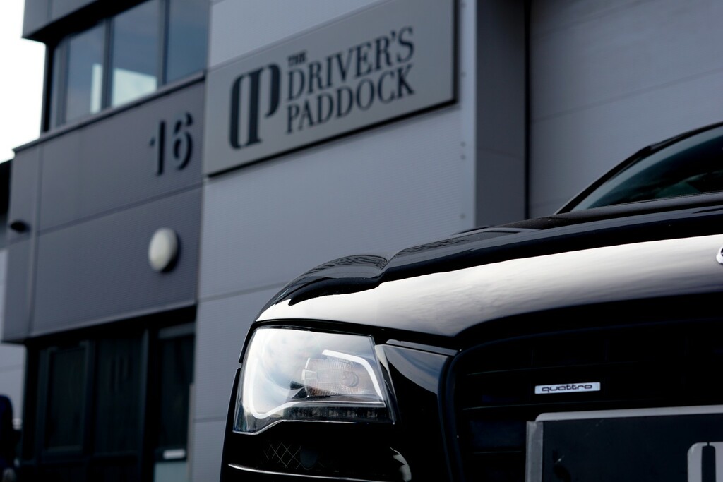 Audi R8 Black #8