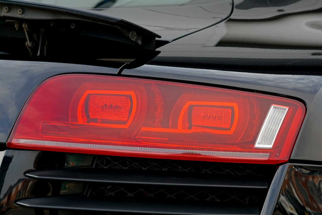 Audi R8 Black #30