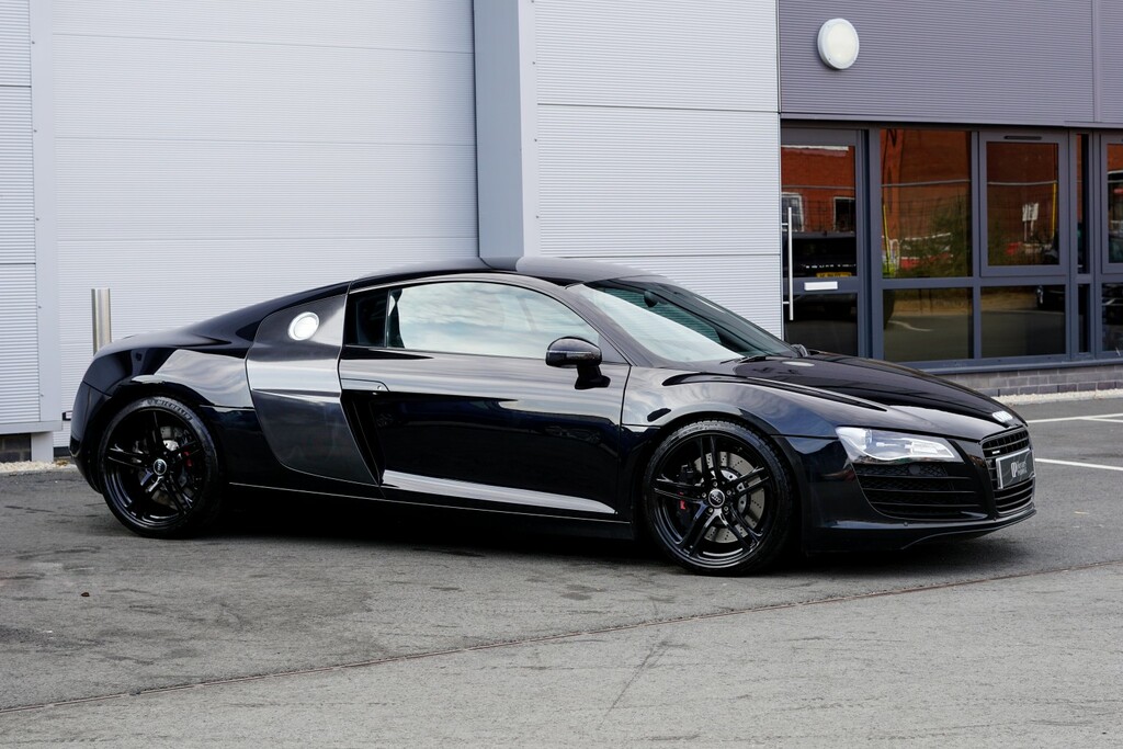 Audi R8 4.2 Fsi V8 Black #2