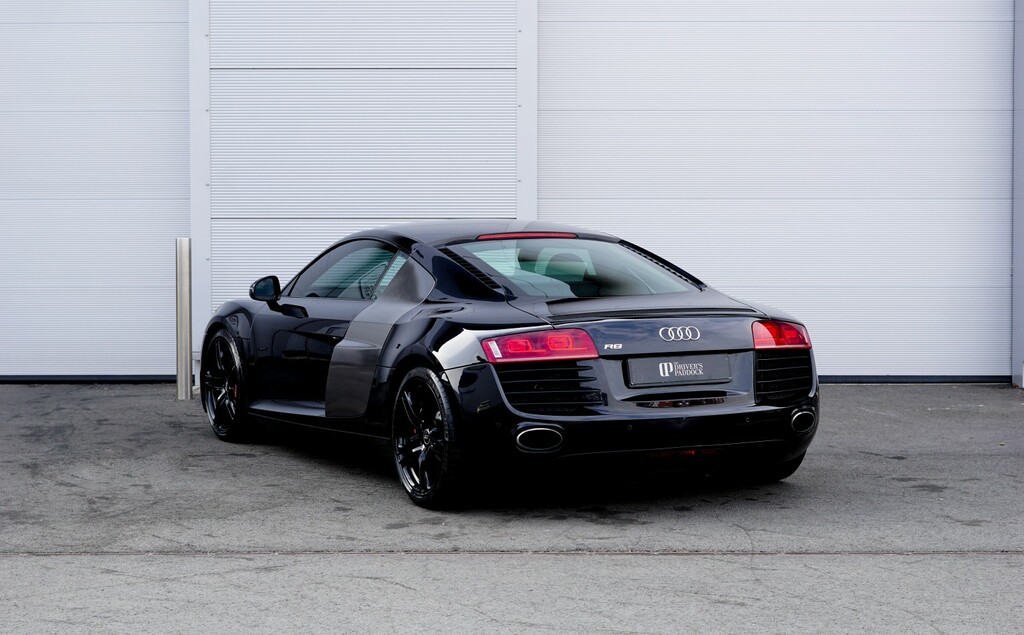 Audi R8 Black #14