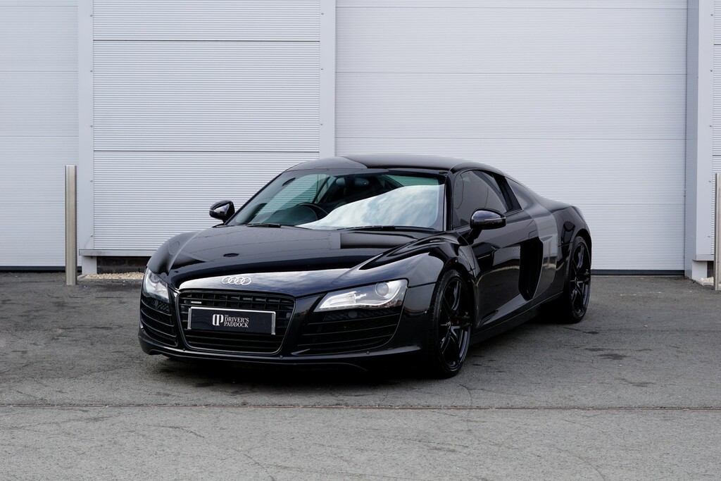 Audi R8 Black #10