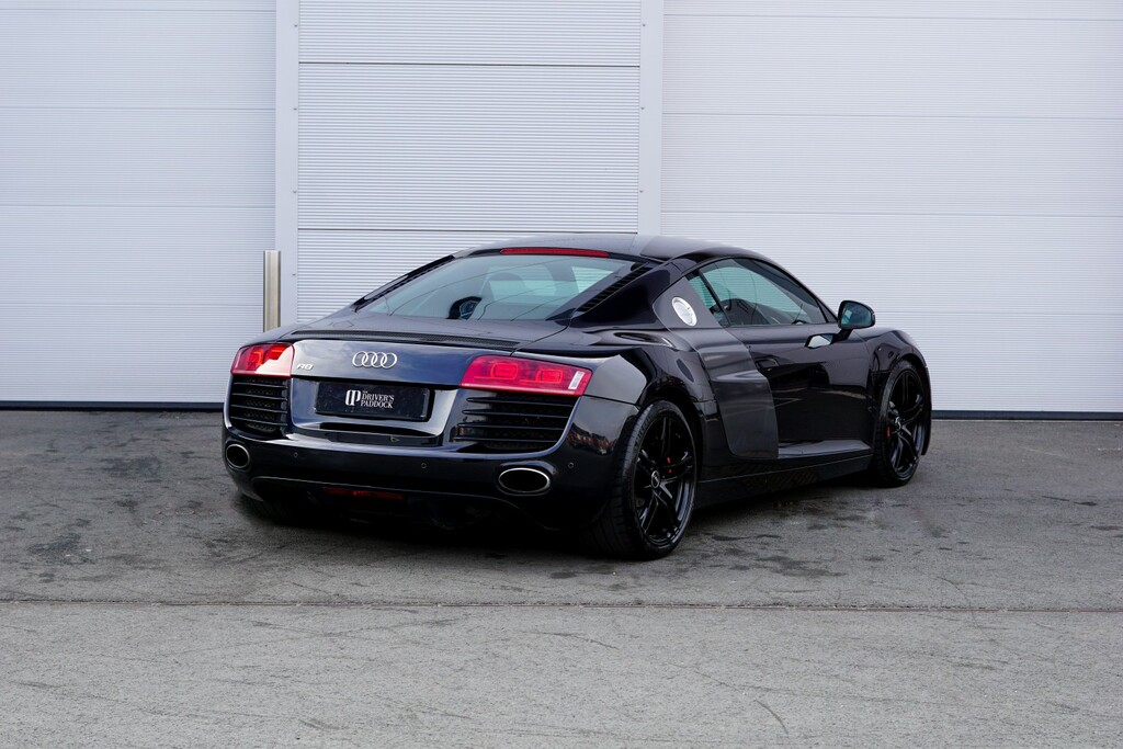 Audi R8 Black #23