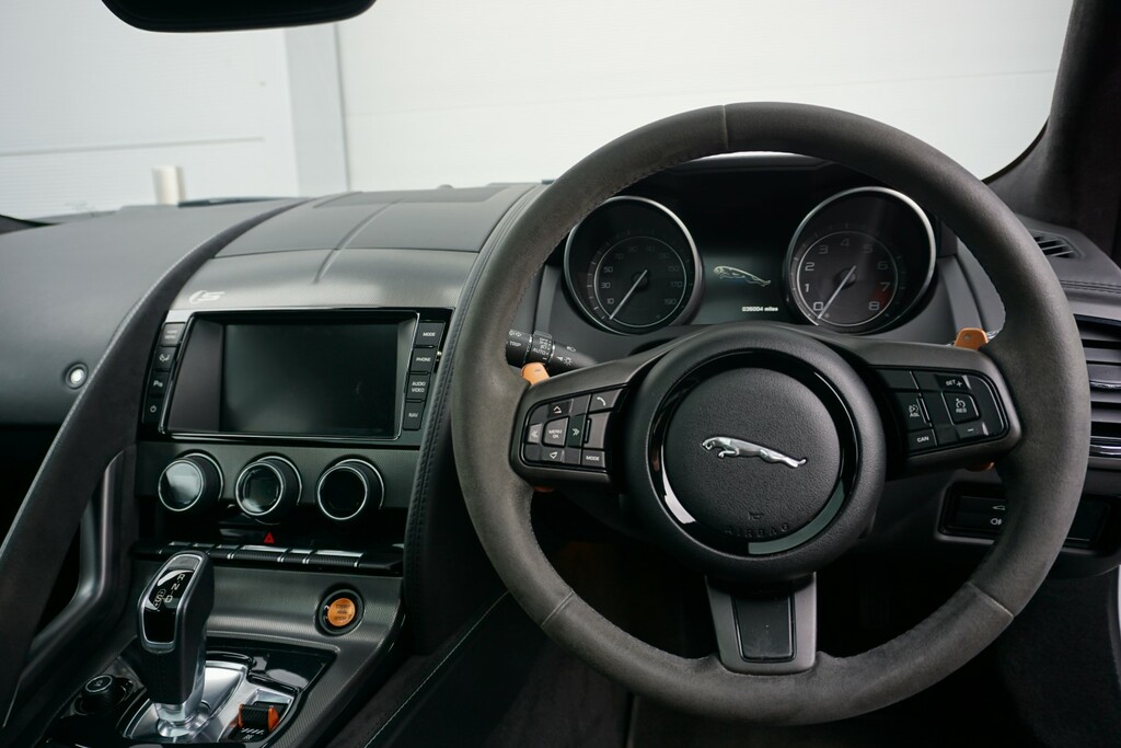 Jaguar F-Type  Black #32