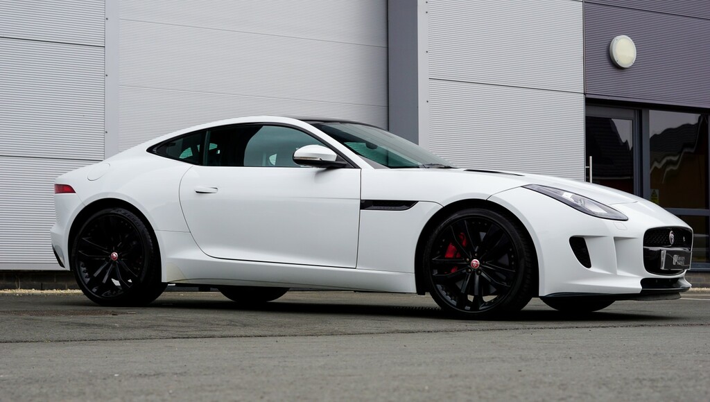 Jaguar F-Type 3.0 V6 S White #6