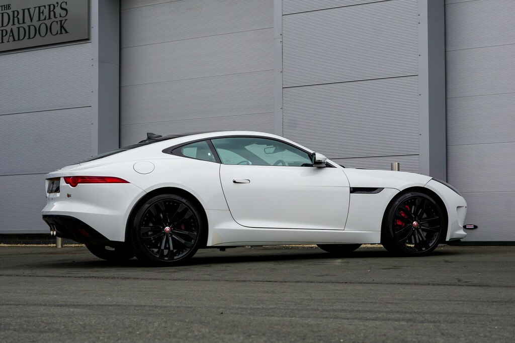 Jaguar F-Type  Black #17