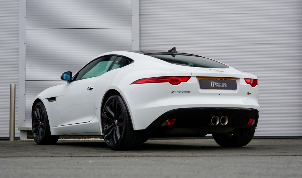 Jaguar F-Type  Black #23