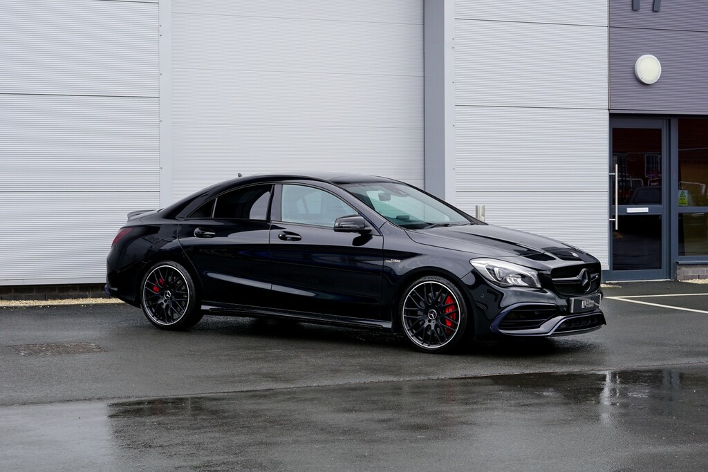 Mercedes-Benz CLA Class 2.0 Cla45 Amg Black #2
