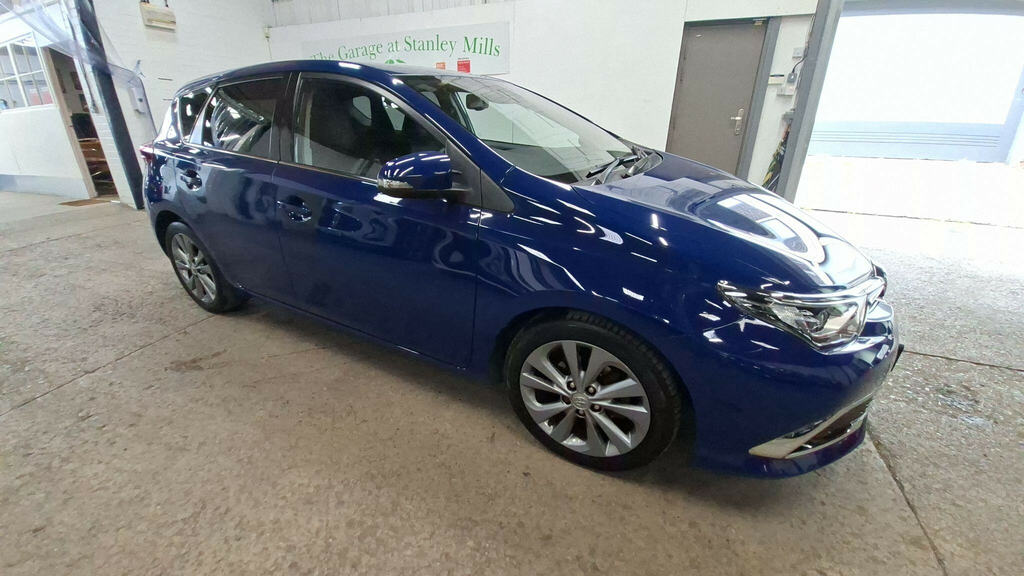 Toyota Auris 1.2 Vvt-i Excel Cvt Euro 6 Ss Safety Sense Blue