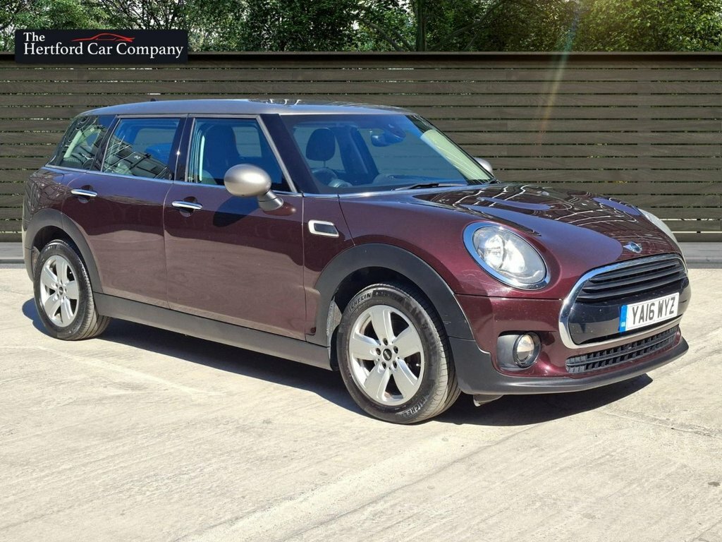 Mini Clubman 1.5L Cooper Red