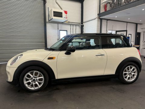 Mini Hatch 1.5 Cooper D AF16WDE White #6