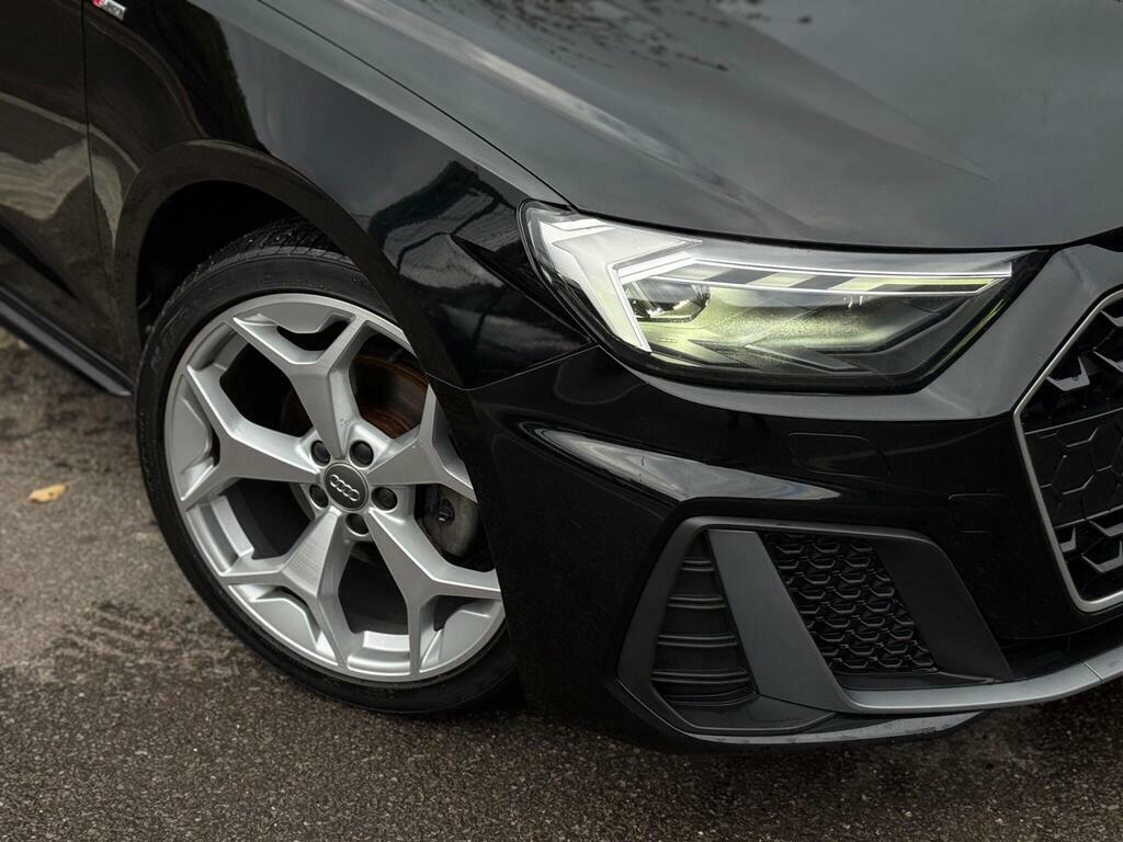 Audi A1 1.5 Tfsi 35 S Line Sportback S Tronic Euro 6 S S Black #2