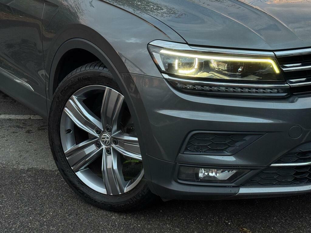Volkswagen Tiguan 2.0 Tdi Sel Dsg Euro 6 S S Grey #4