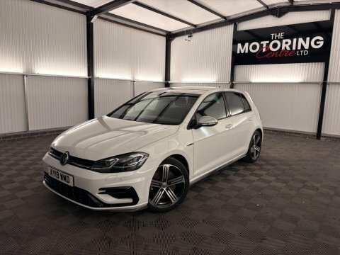 Volkswagen Golf 2.0 Tsi R AY19WMD #3