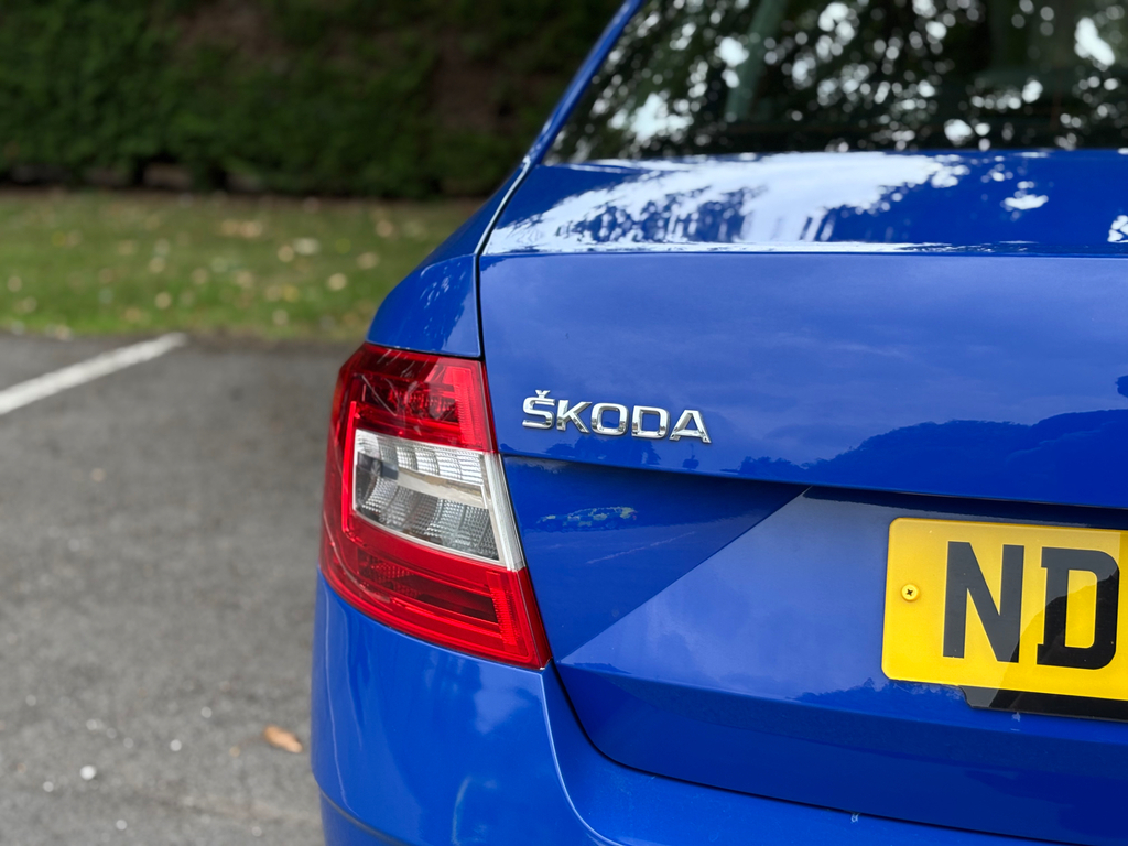 Skoda Octavia 1.0 Tsi Se Technology Blue #5