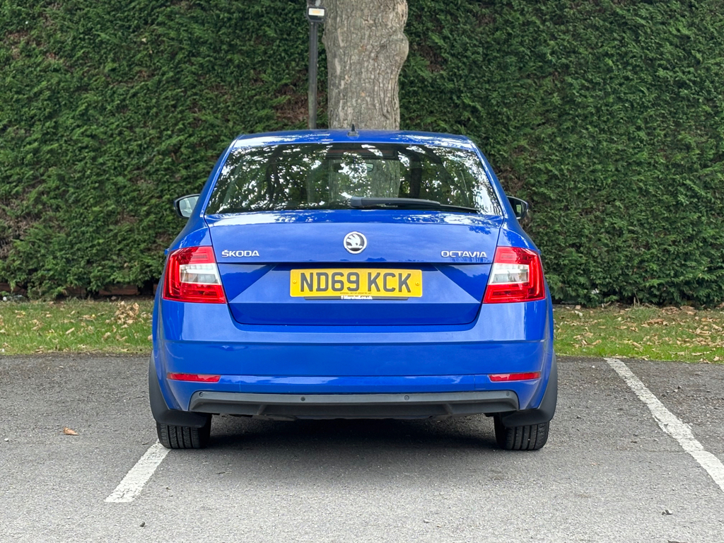 Skoda Octavia 1.0 Tsi Se Technology Blue #3