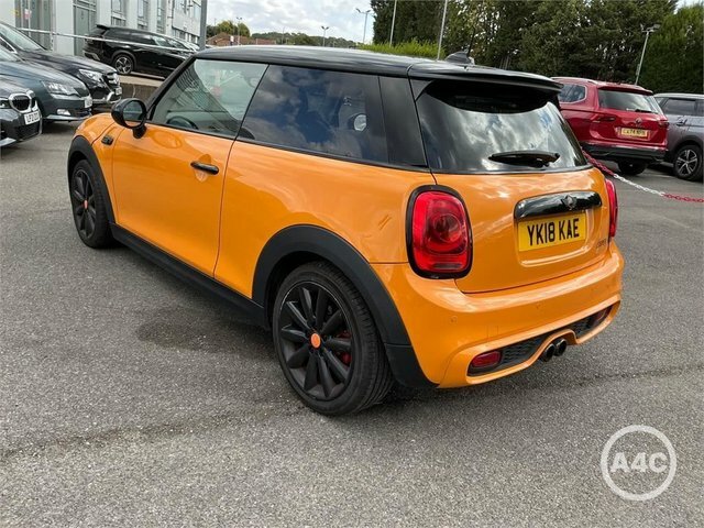 Mini Hatch 2.0 Cooper S Hatchback Euro 6 Ss YK18KAE Orange #5