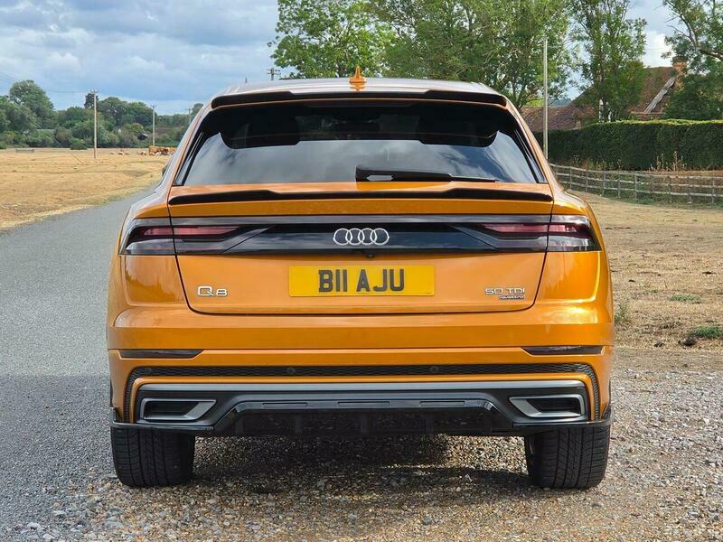 Audi Q8  White #10