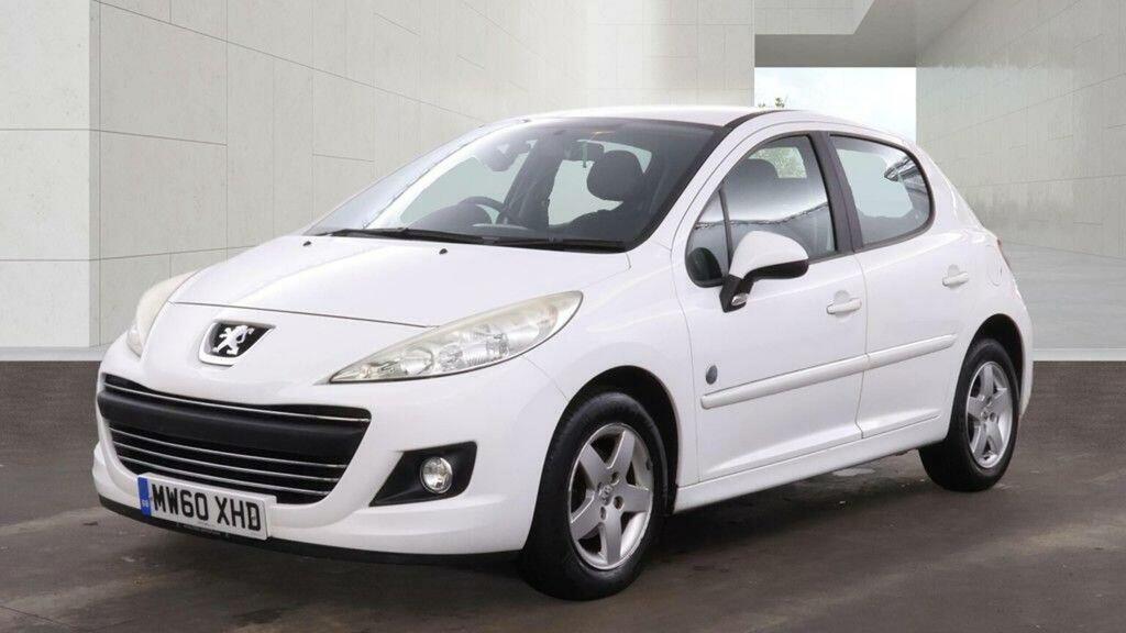 Peugeot 207 Hatchback 1.4 Envy Euro 5 201160 White #4