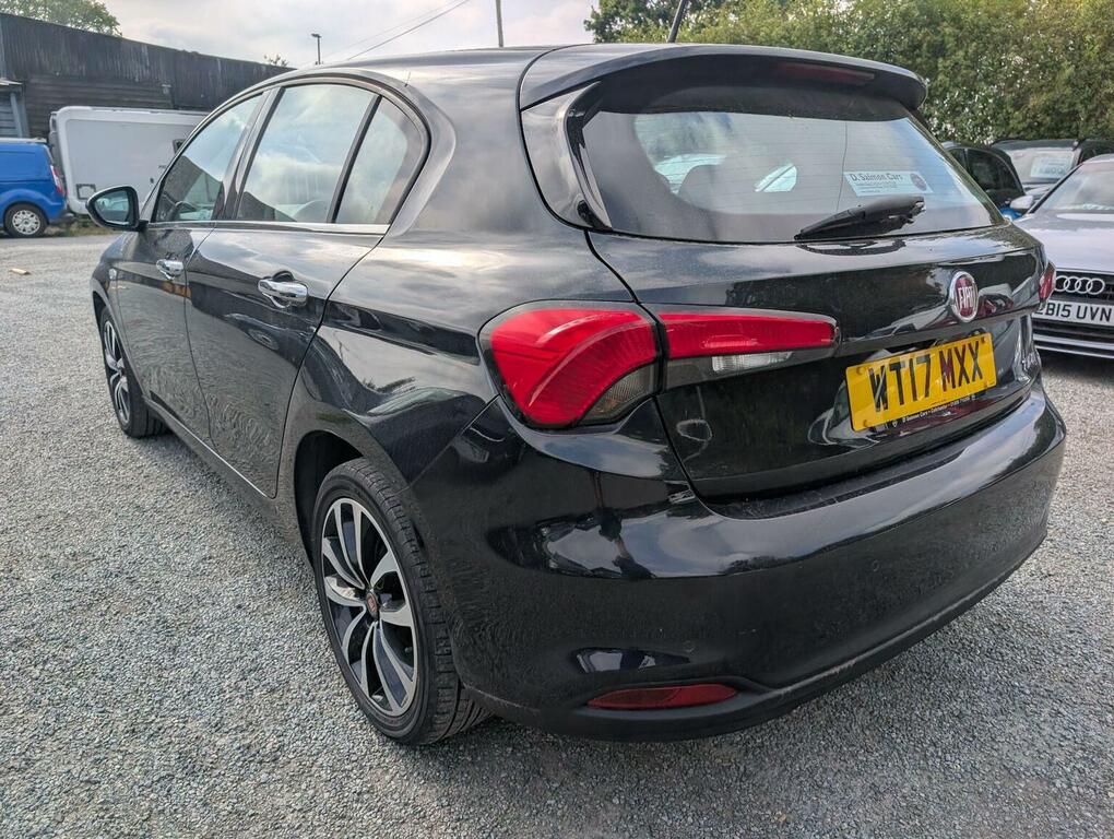 Fiat Tipo Hatchback 1.4 Mpi Lounge Euro 6 201717 Black #3