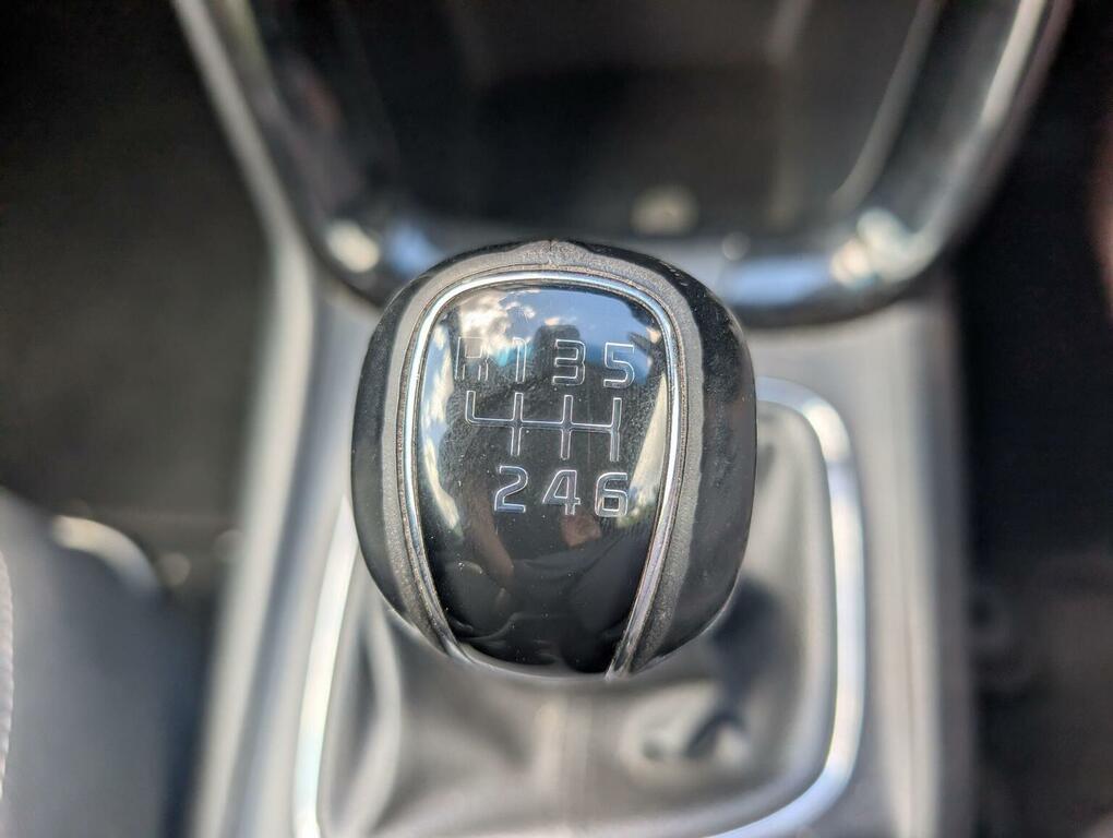 Kia Proceed Hatchback Silver #22