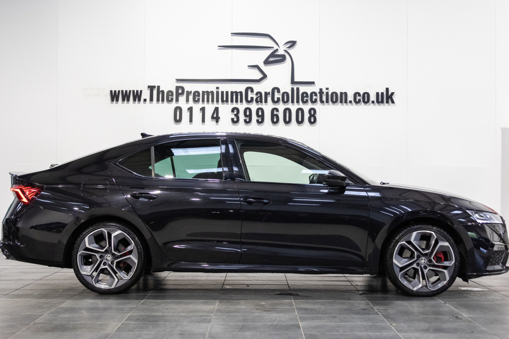 Skoda Octavia Vrs Tsi Black #2