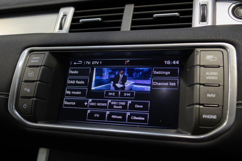 Land Rover Range Rover Evoque Black #16