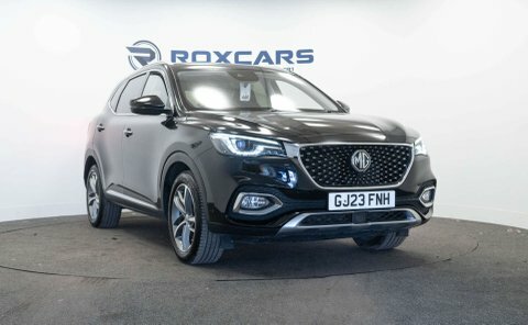 MG HS Suv GJ23FNH Black