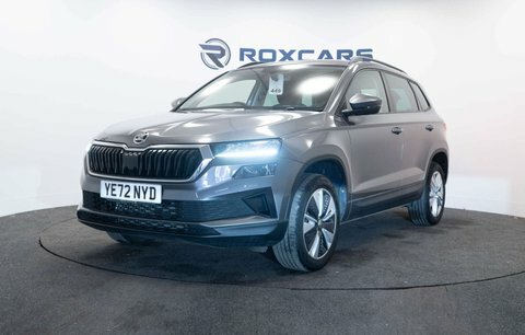 Skoda Karoq Suv YE72NYD Grey #3