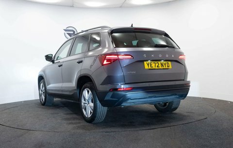 Skoda Karoq Suv YE72NYD Grey #5